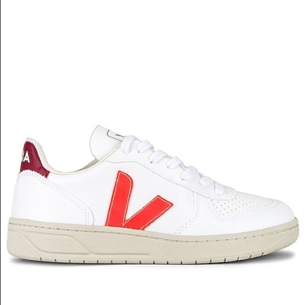Veja 10 in White Orange Fluo Marsala